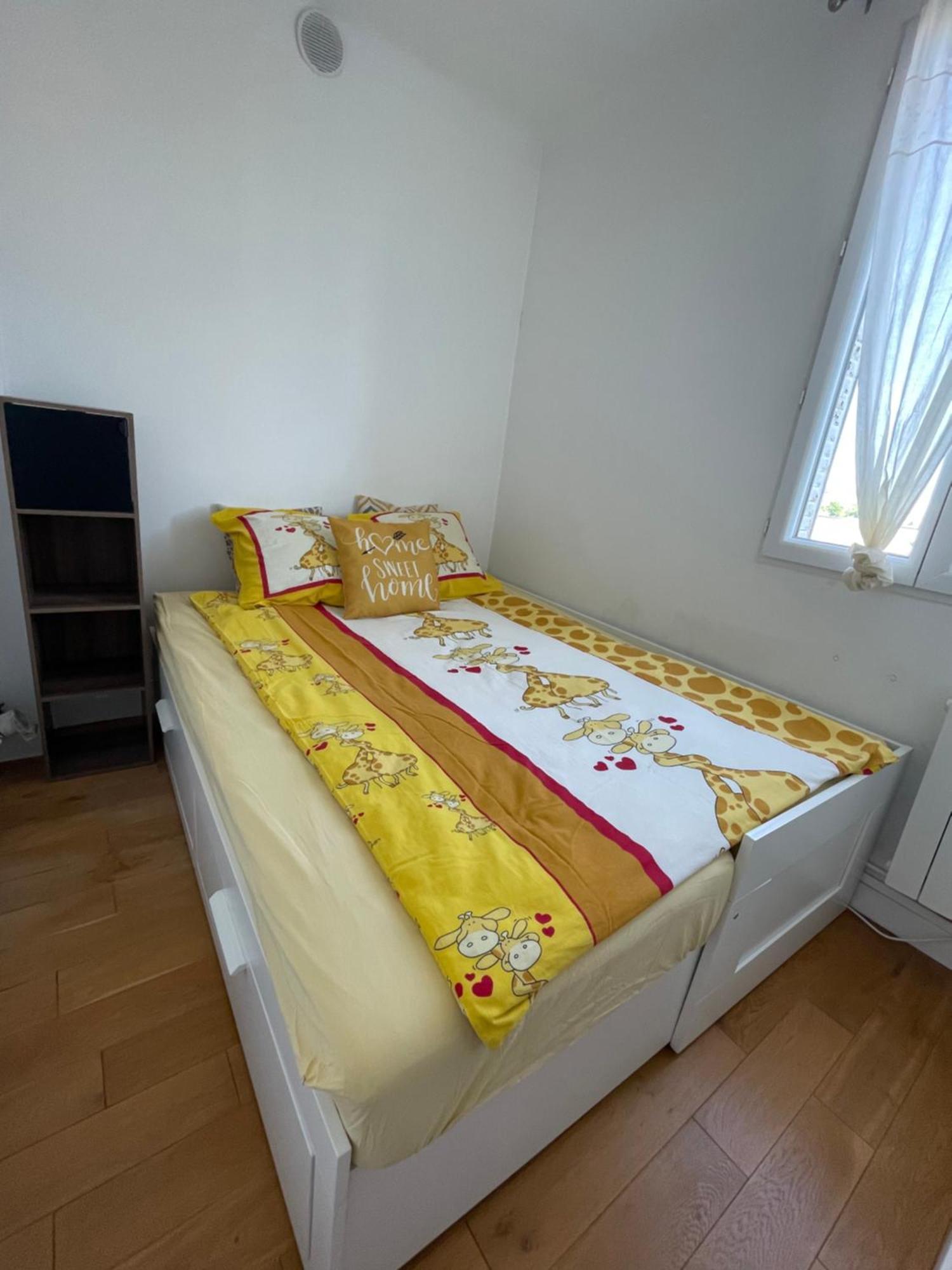Appartement Vasil - Proche De Paris Villemomble Ngoại thất bức ảnh